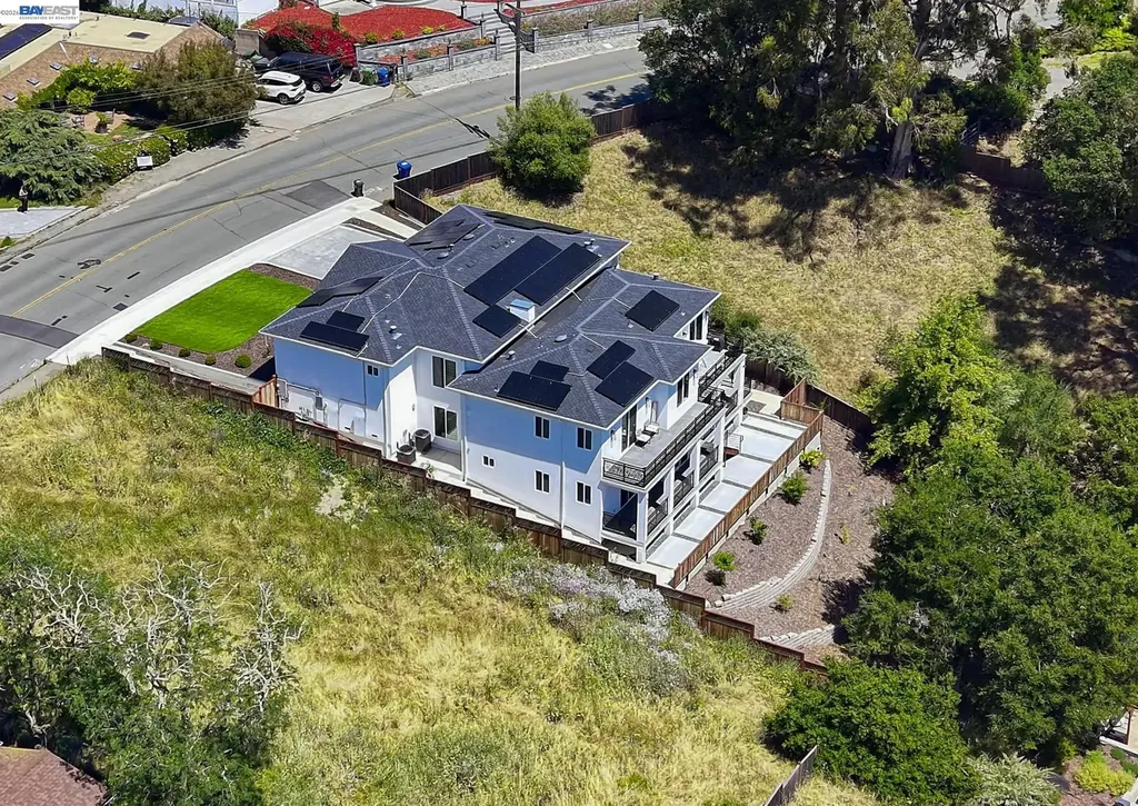 4683 Proctor Road Castro Valley CA 94546