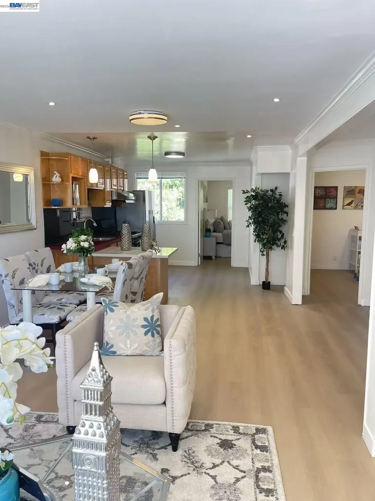 478 Joost Avenue San Francisco CA 94127