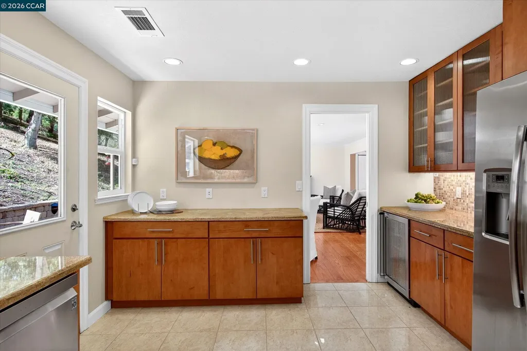 28 Rheem Boulevard Orinda CA 94563