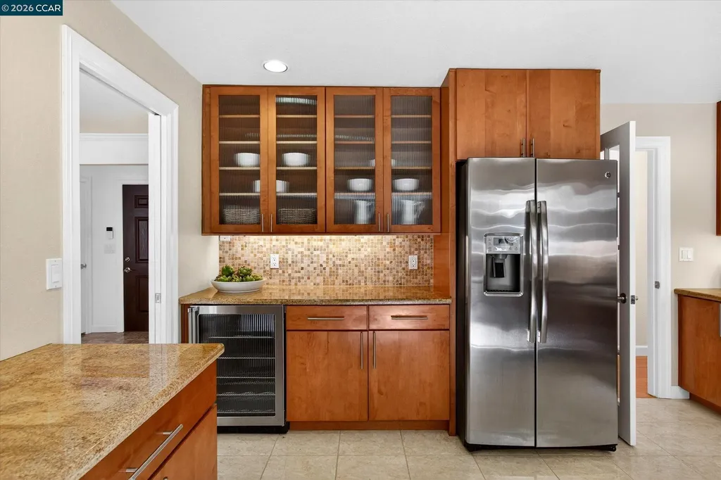 28 Rheem Boulevard Orinda CA 94563