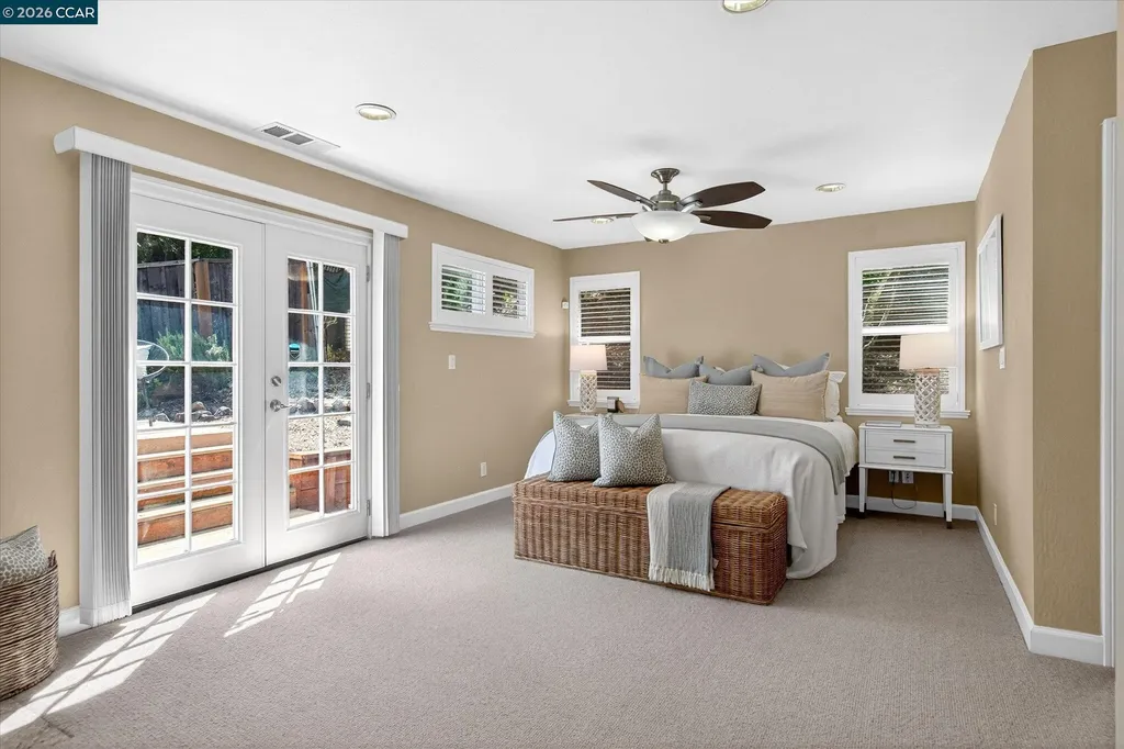 28 Rheem Boulevard Orinda CA 94563