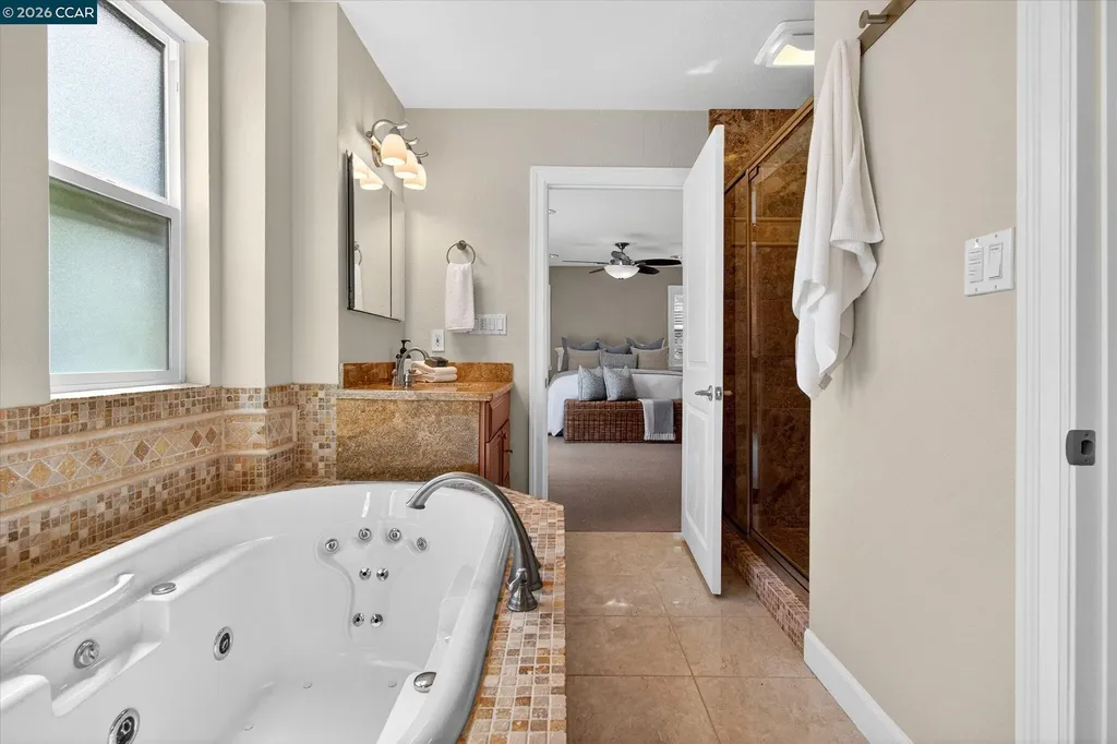 28 Rheem Boulevard Orinda CA 94563