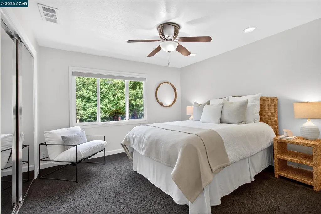 28 Rheem Boulevard Orinda CA 94563