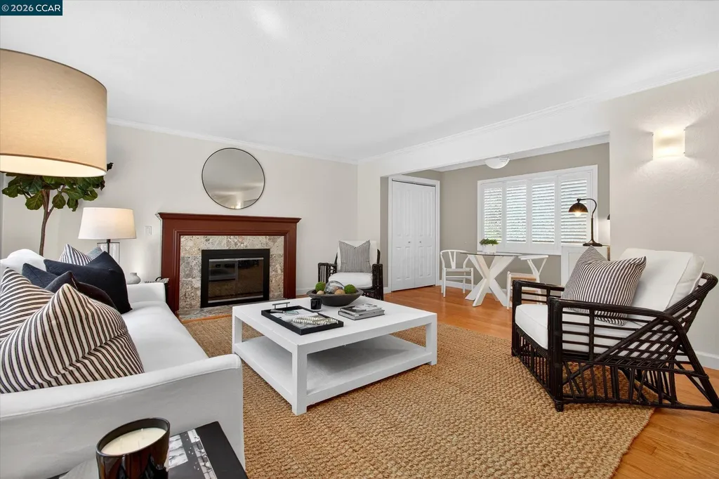 28 Rheem Boulevard Orinda CA 94563
