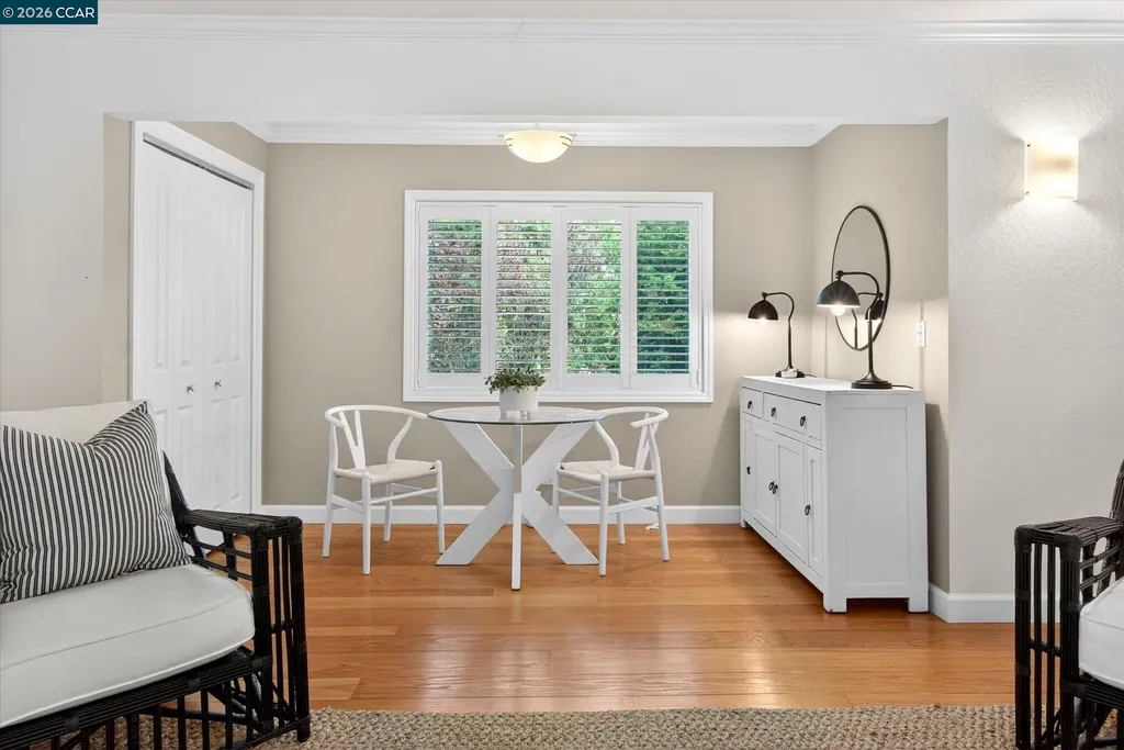 28 Rheem Boulevard Orinda CA 94563