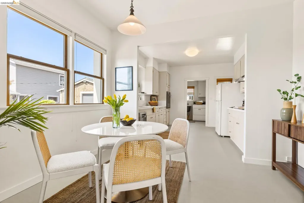 2434 Wilbur Street Oakland CA 94602