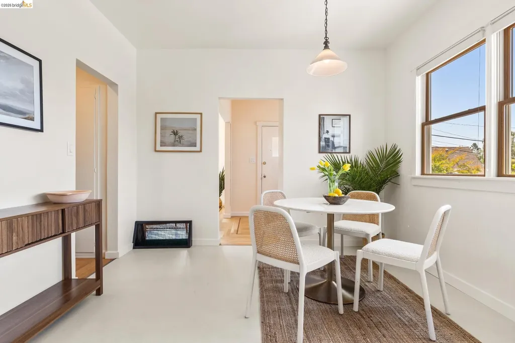 2434 Wilbur Street Oakland CA 94602