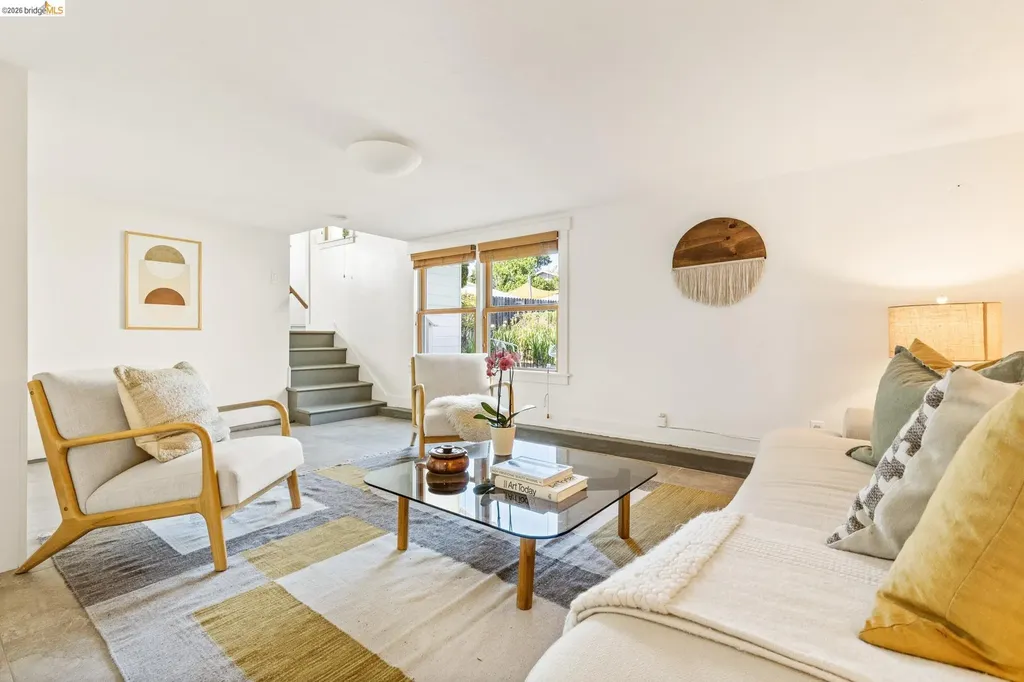 2434 Wilbur Street Oakland CA 94602