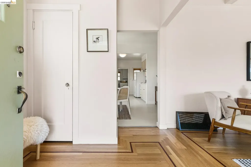 2434 Wilbur Street Oakland CA 94602