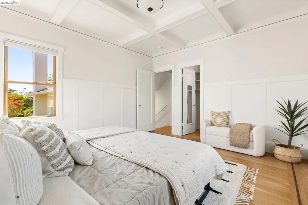 2434 Wilbur Street Oakland CA 94602