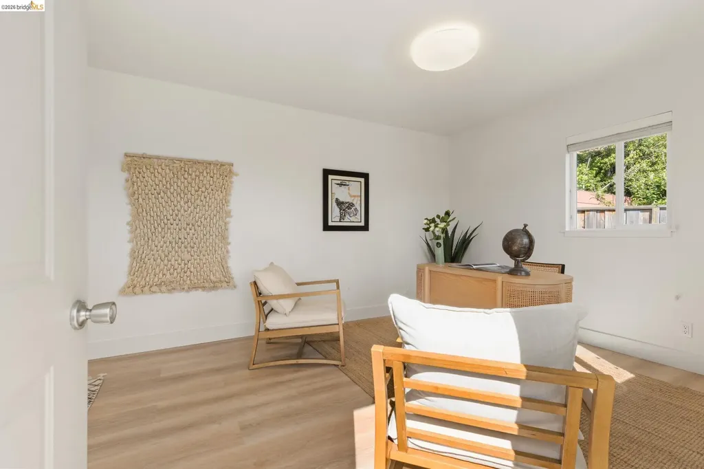 2434 Wilbur Street Oakland CA 94602