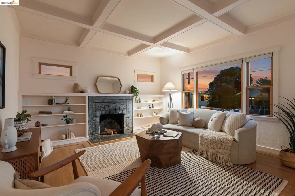 2434 Wilbur Street Oakland CA 94602
