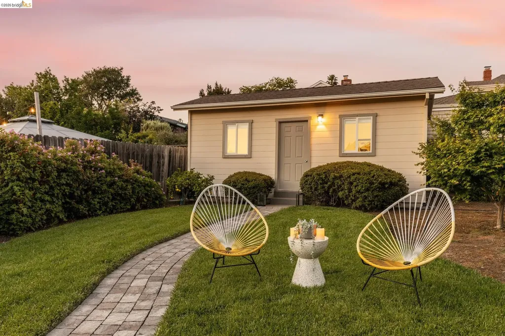 2434 Wilbur Street Oakland CA 94602