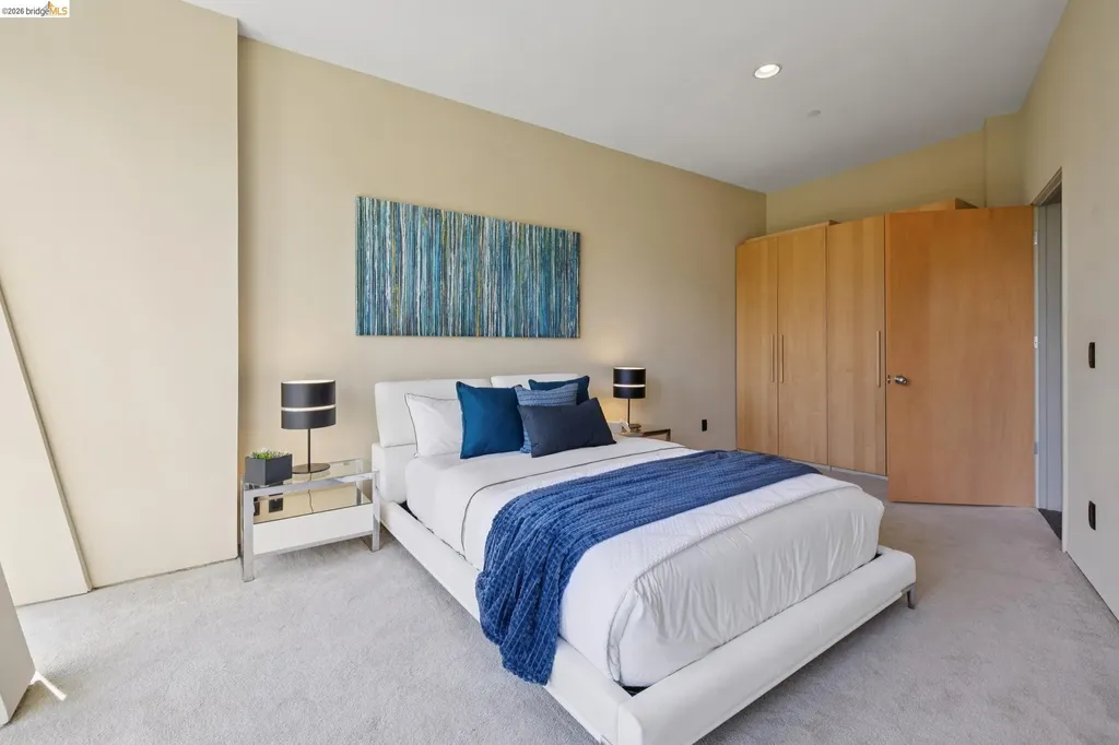 6343 Skyline Boulevard Oakland CA 94611