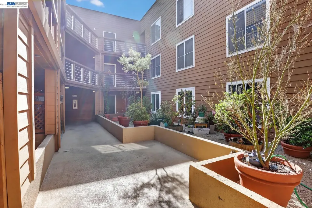 2901 Macarthur Boulevard Oakland CA 94602