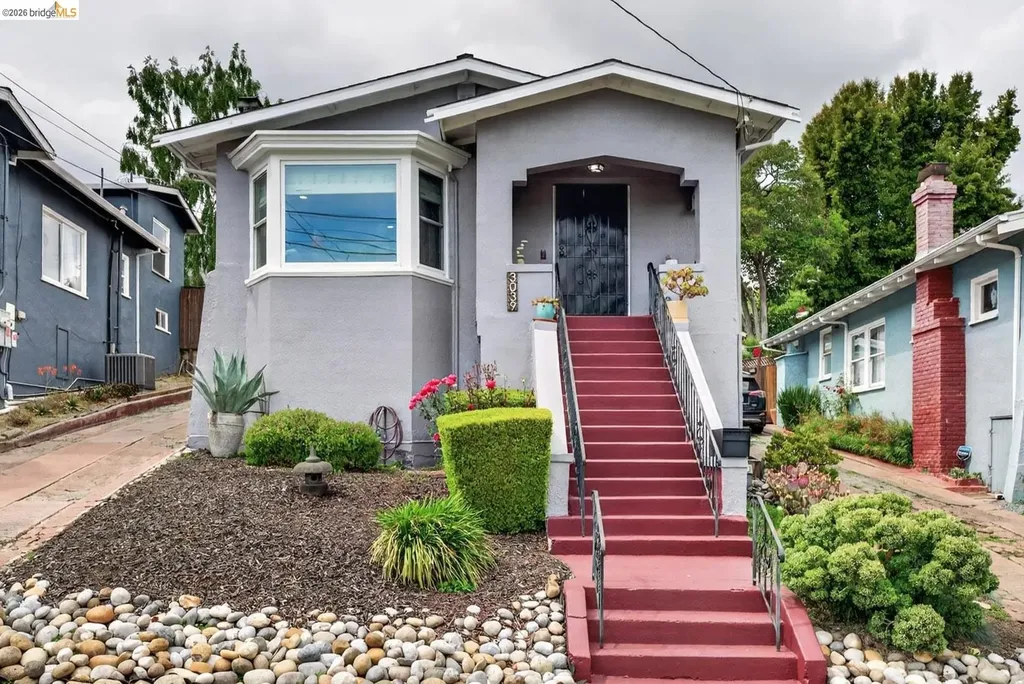 3039 Modesto Avenue Oakland CA 94619