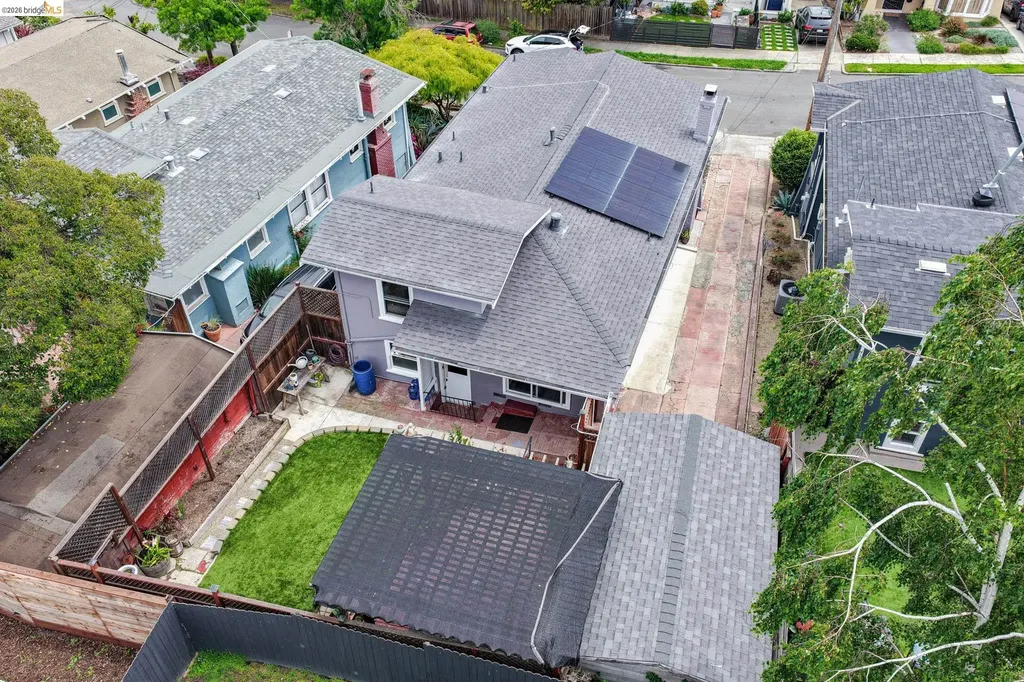 3039 Modesto Avenue Oakland CA 94619