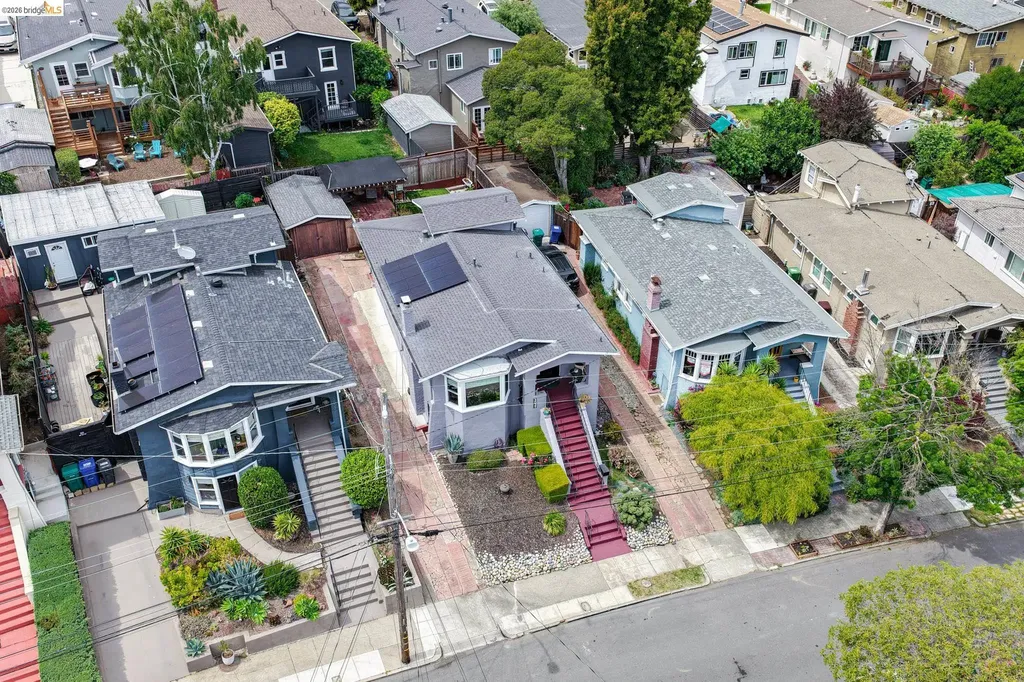 3039 Modesto Avenue Oakland CA 94619