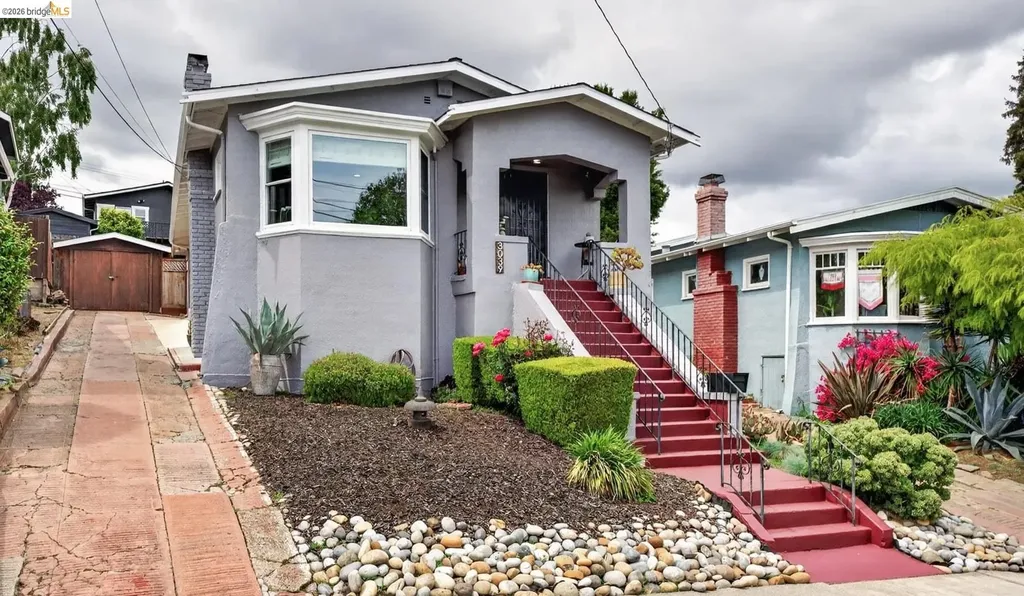 3039 Modesto Avenue Oakland CA 94619