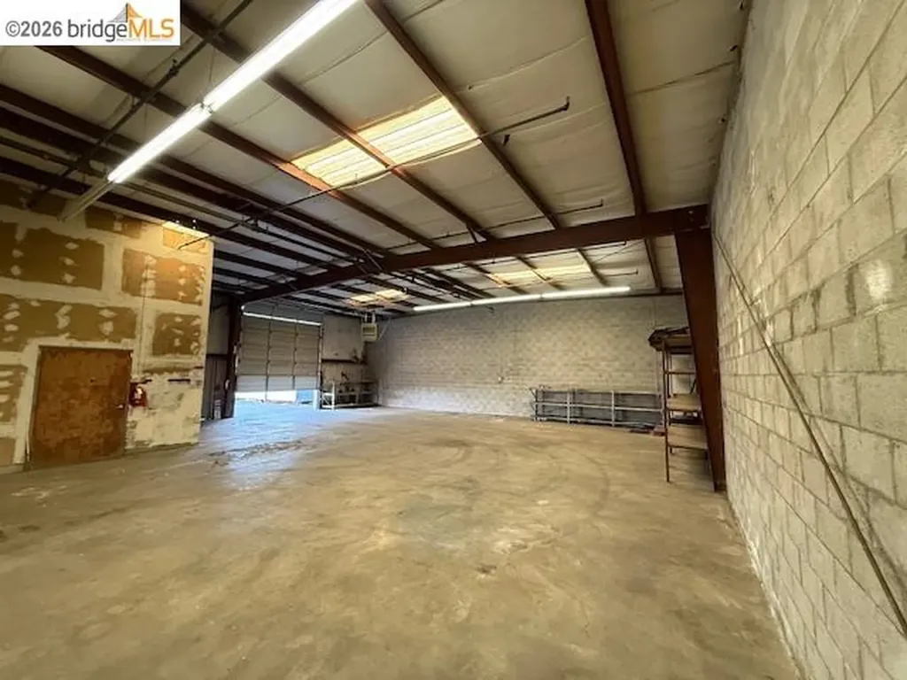 1724 Mandela Parkway #7 Oakland CA 94607