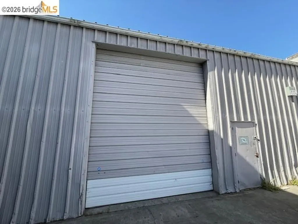 1724 Mandela Parkway #7 Oakland CA 94607