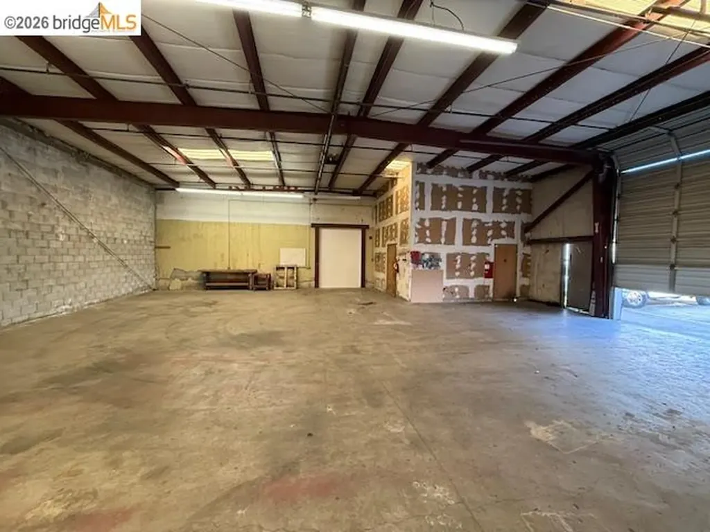 1724 Mandela Parkway #7 Oakland CA 94607