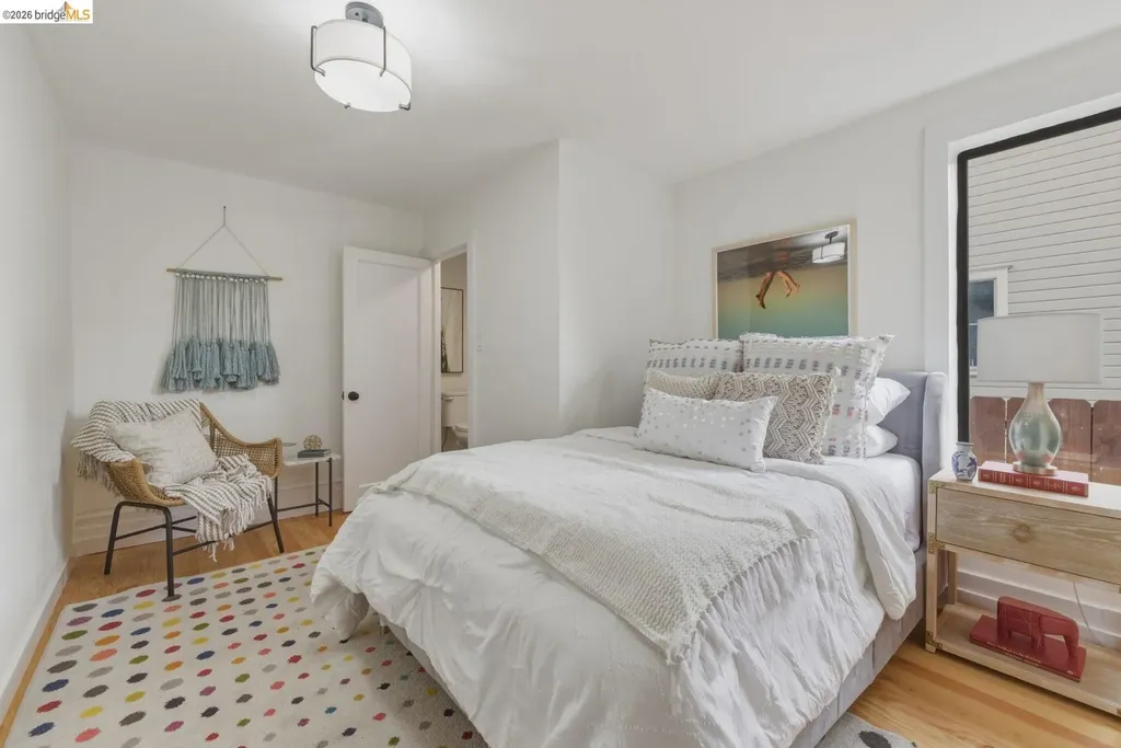 1558 8th Street Oakland CA 94607