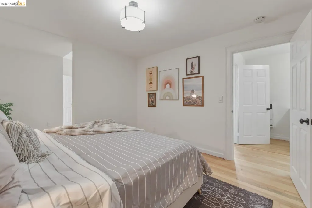 1558 8th Street Oakland CA 94607