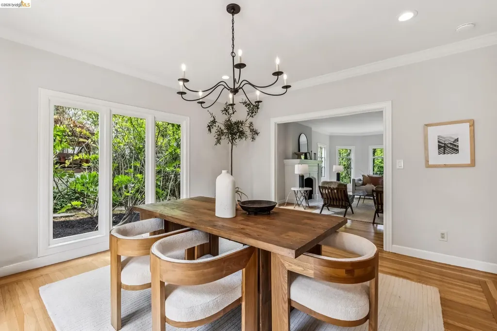 1165 Harvard Road Piedmont CA 94610