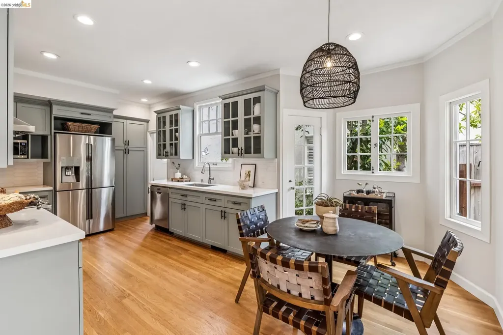 1165 Harvard Road Piedmont CA 94610
