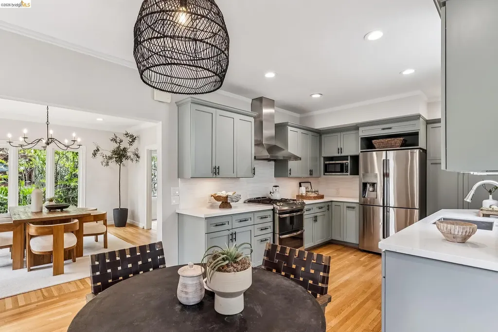 1165 Harvard Road Piedmont CA 94610