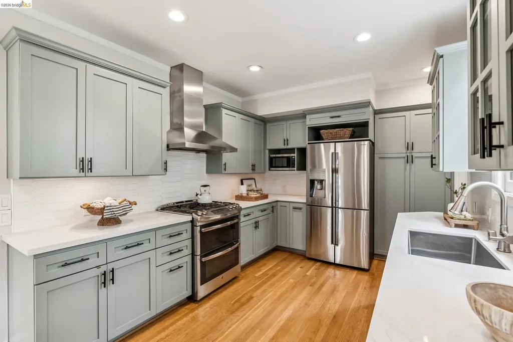 1165 Harvard Road Piedmont CA 94610