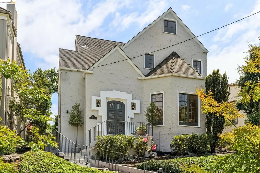 1165 Harvard Road Piedmont CA 94610
