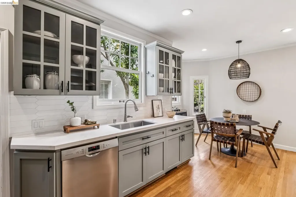 1165 Harvard Road Piedmont CA 94610