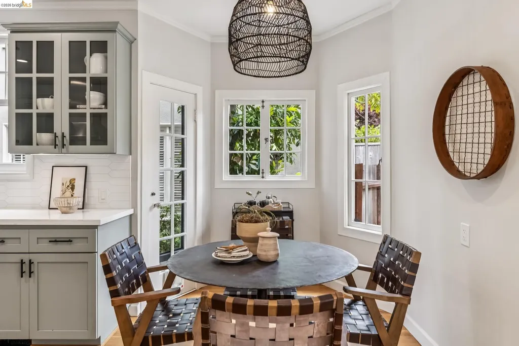 1165 Harvard Road Piedmont CA 94610