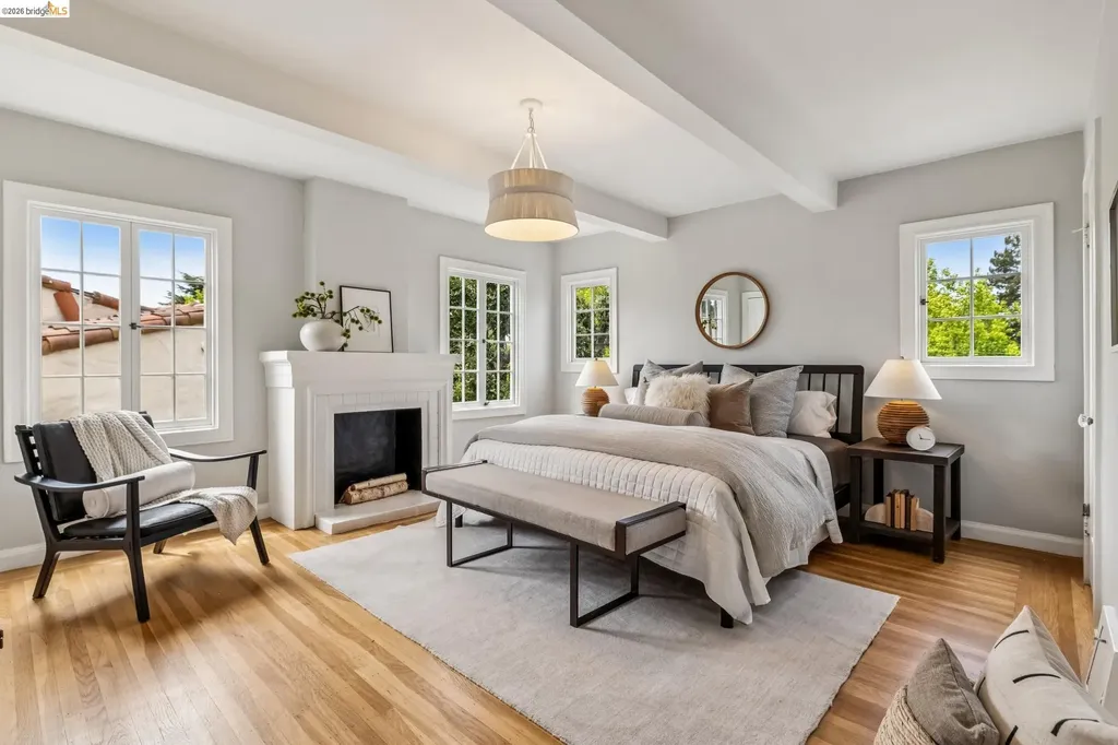 1165 Harvard Road Piedmont CA 94610