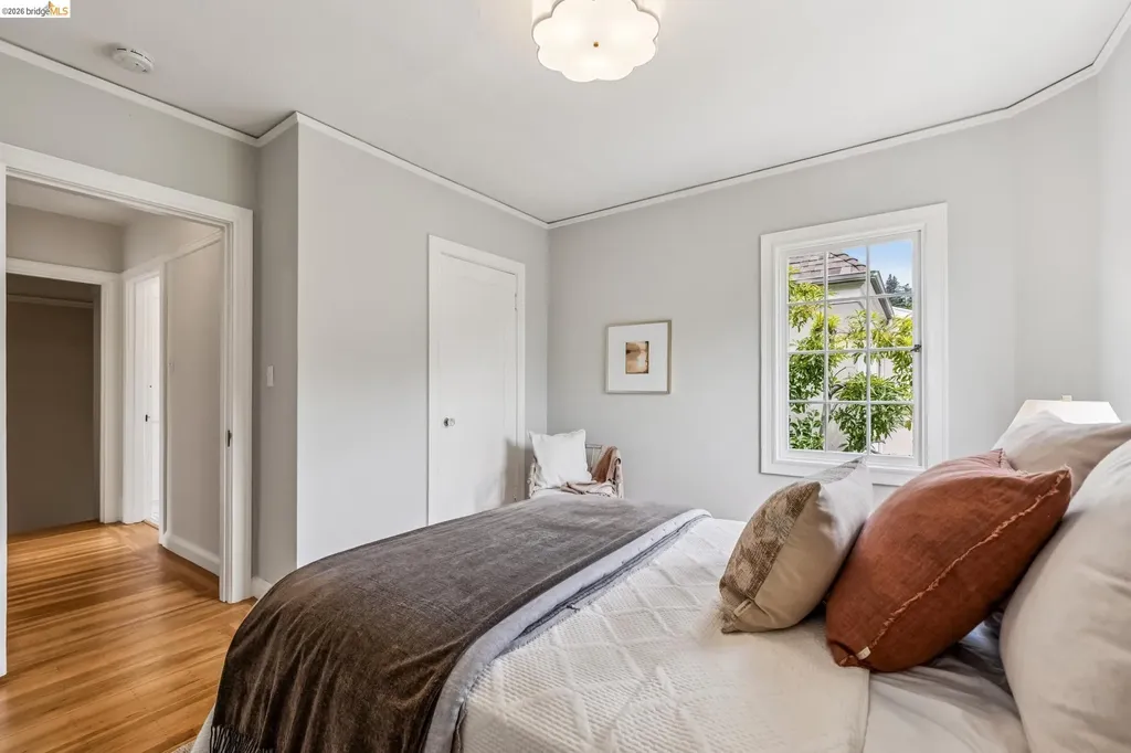 1165 Harvard Road Piedmont CA 94610