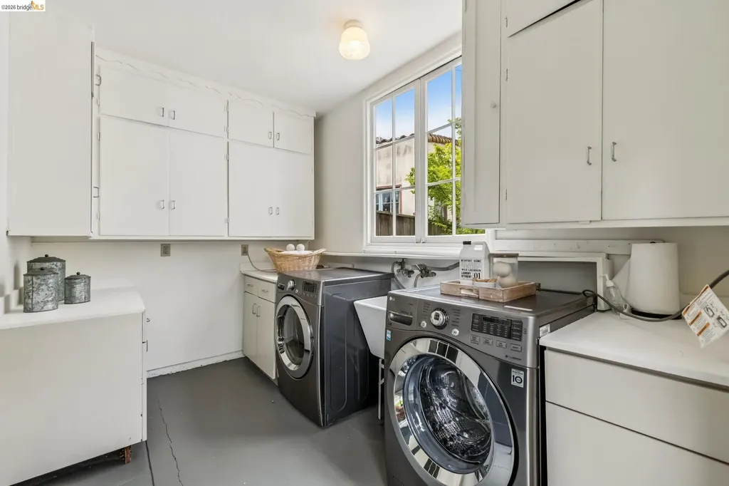 1165 Harvard Road Piedmont CA 94610