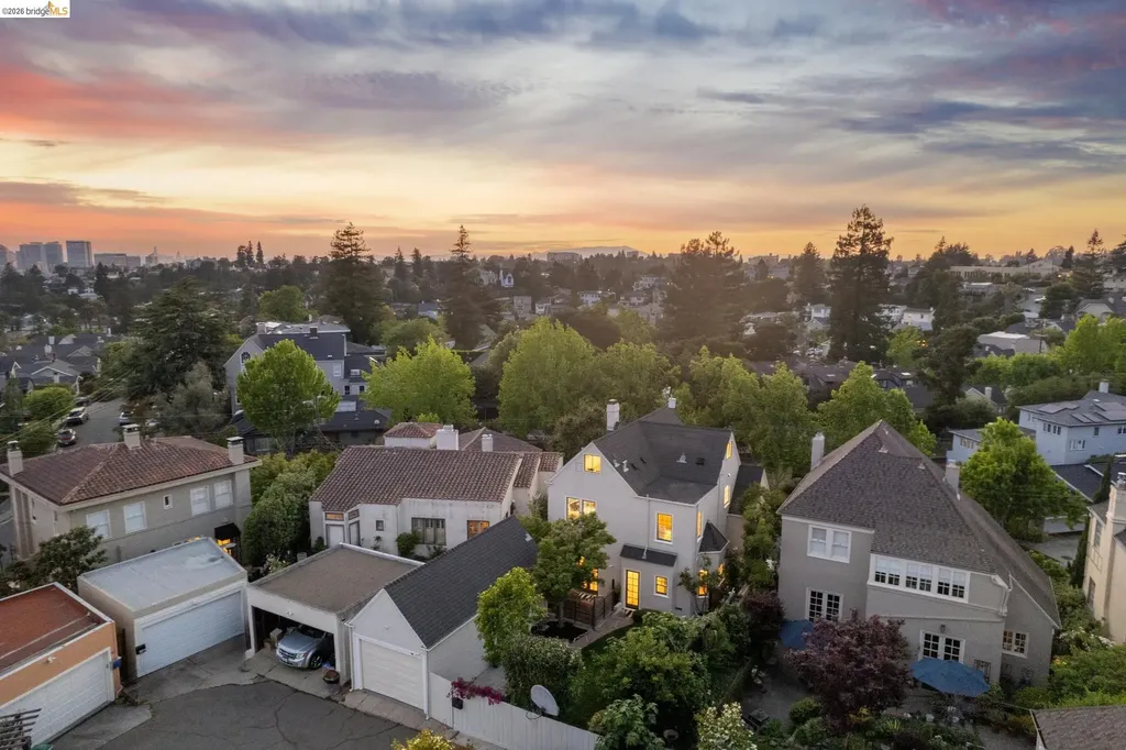 1165 Harvard Road Piedmont CA 94610