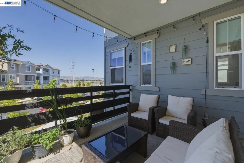 9274 Enterprise Drive Newark CA 94560