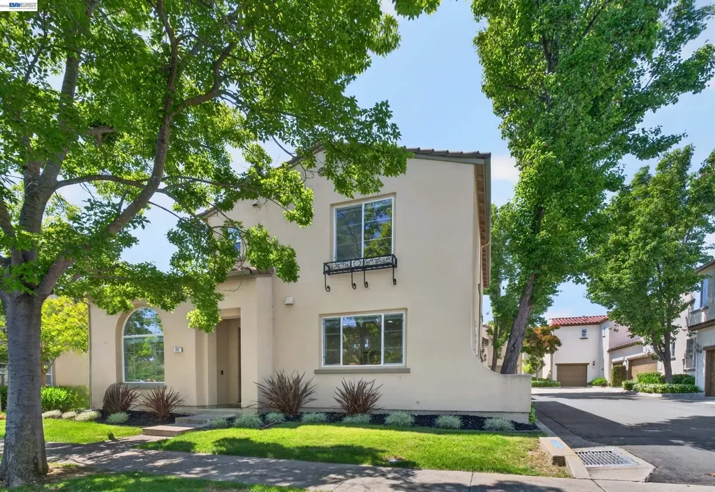 2011 Cedarwood Loop San Ramon CA 94582