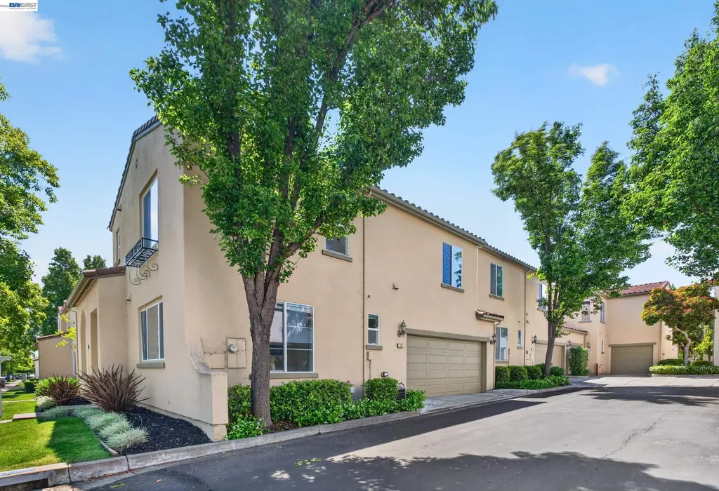 2011 Cedarwood Loop San Ramon CA 94582