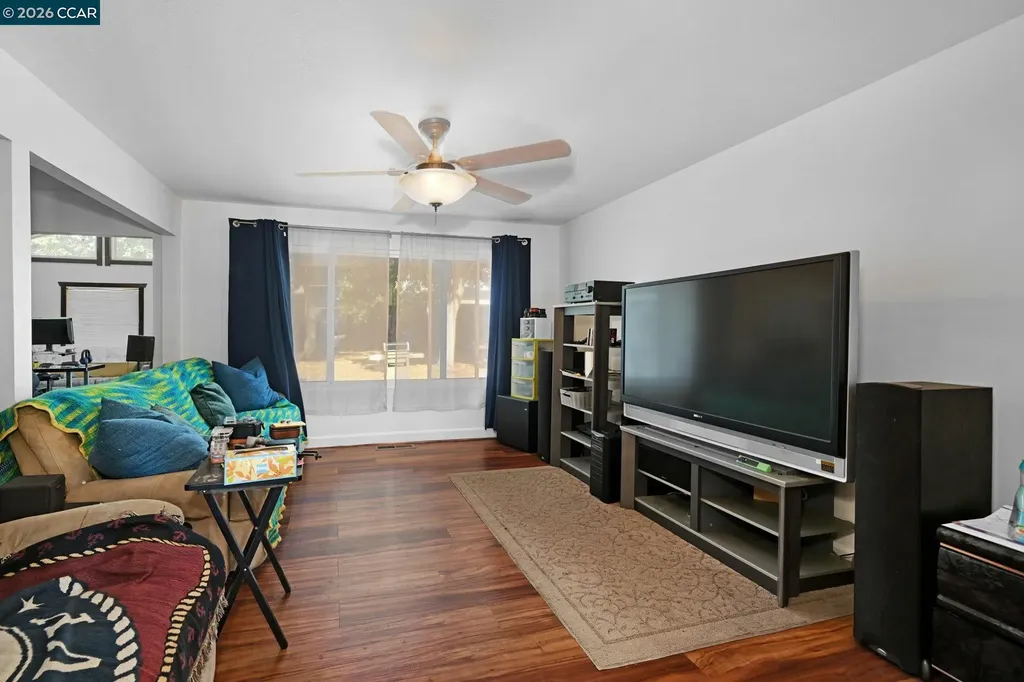 1181 Jensen Drive Pittsburg CA 94565