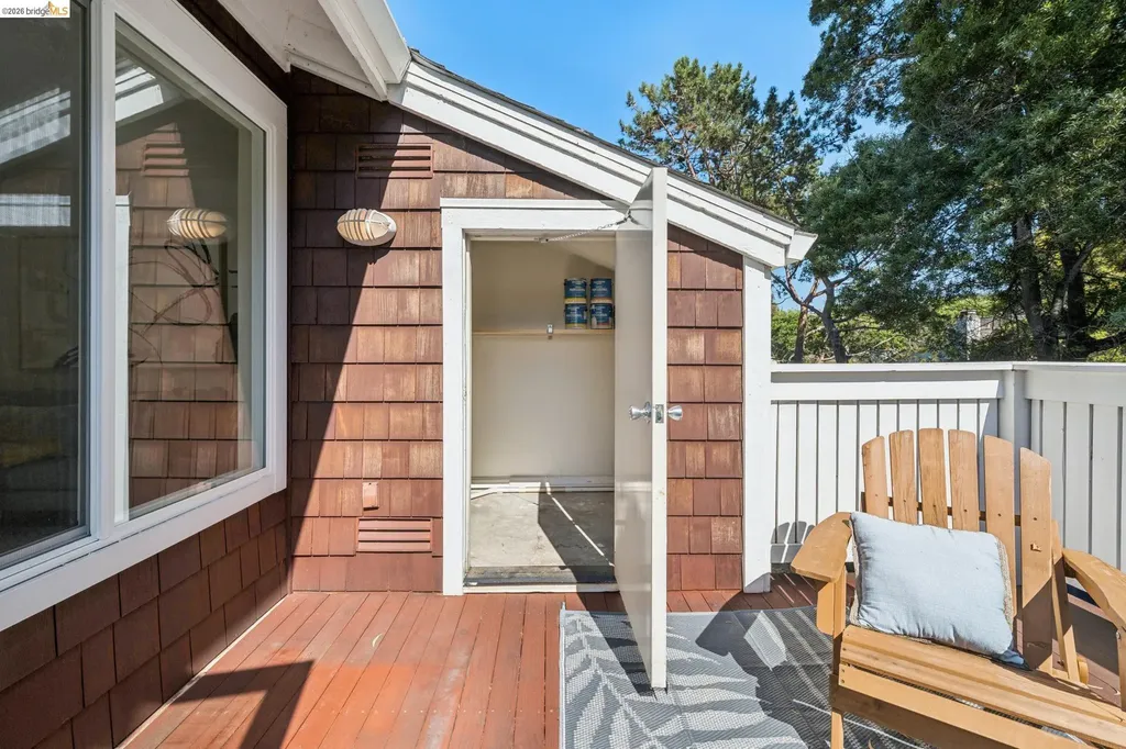 214 Bayside Court Richmond CA 94804