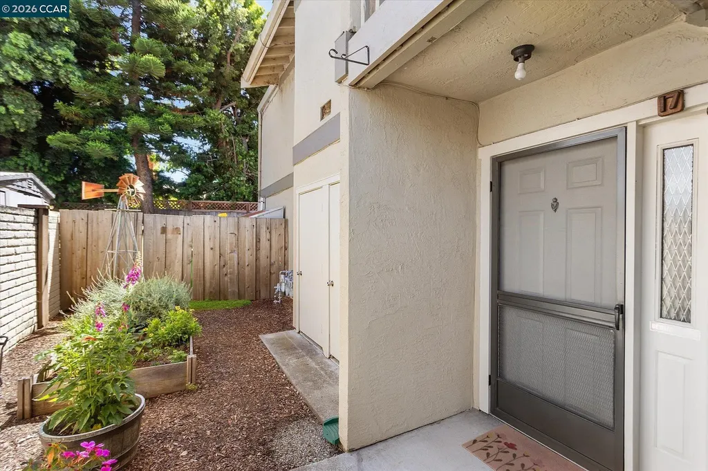 894 Lewelling Boulevard San Leandro CA 94579