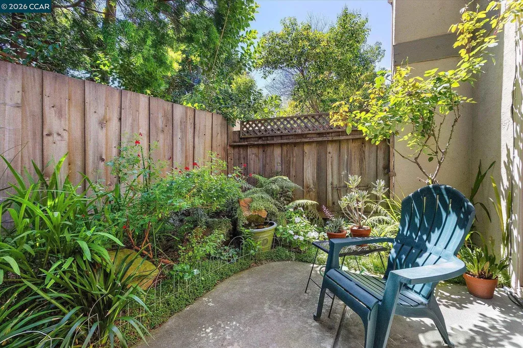 894 Lewelling Boulevard San Leandro CA 94579