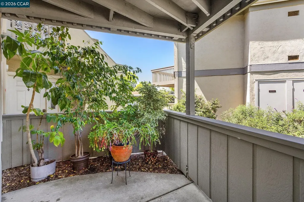 894 Lewelling Boulevard San Leandro CA 94579