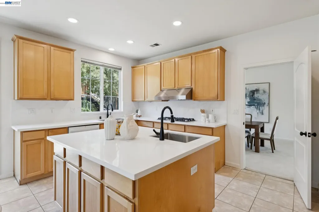 3609 Oakhurst Court Dublin CA 94568