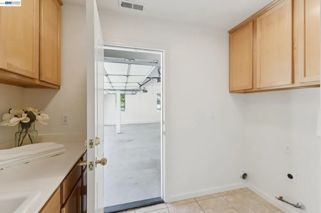 3609 Oakhurst Court Dublin CA 94568