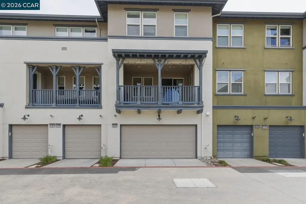 2737 5th Street Alameda CA 94501